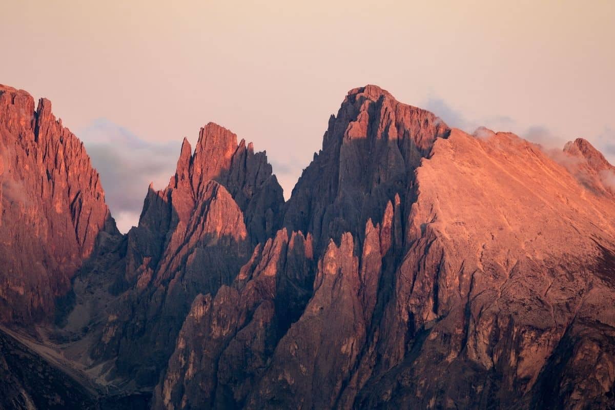 Val Gardena, hořící Dolomity
